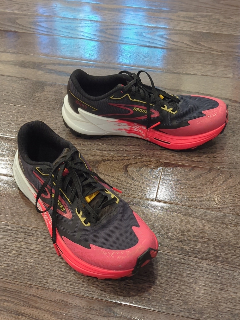 Brooks Catamount 3 Trail Running Sneaker Women's size 8